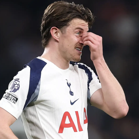 Tottenham al Borde del Descenso: Análisis Profundo y Cuotas en afun.mx