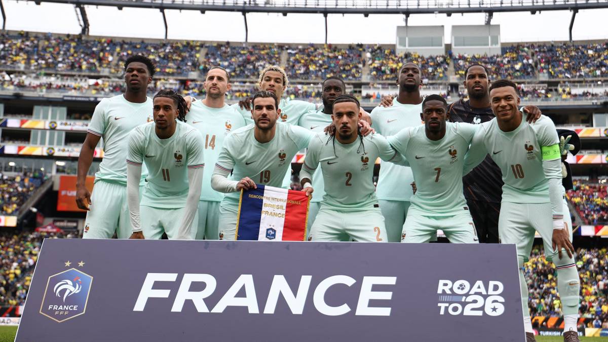 Mbappé en un partido de preparación de Francia antes del Mundial 2026