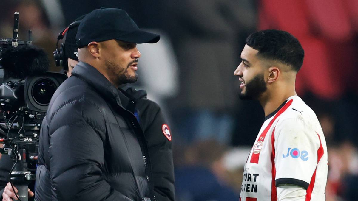 Ismael Saibari durante un partido del PSV Eindhoven