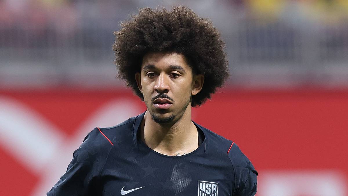 Chris Richards entrenando con el USMNT