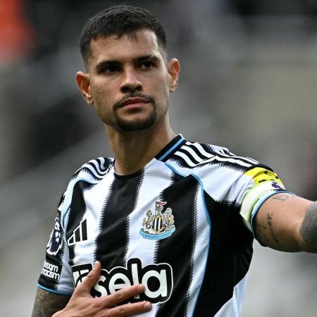 Bruno Guimaraes le pide al Newcastle que lo deje ir: el Arsenal prepara la oferta