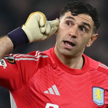 Aston Villa frena el traspaso de Emi Martínez a la Juventus: “es intransferible”