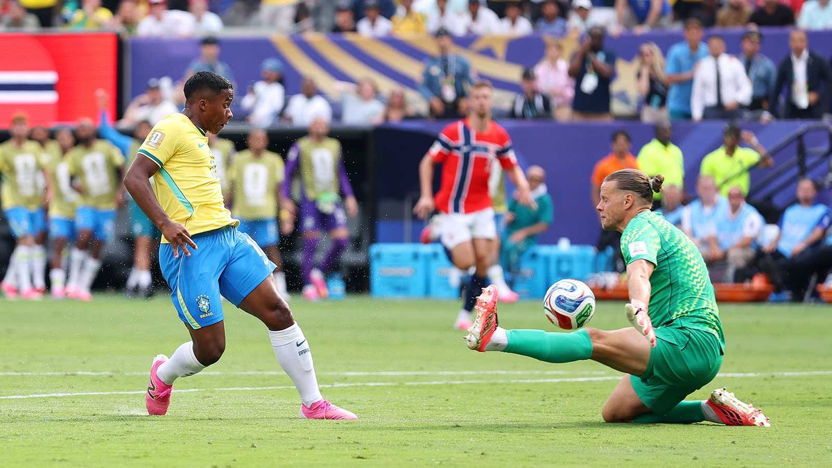 Endrick entrenando con el Real Madrid, enfocado en su preparación para el Mundial 2030