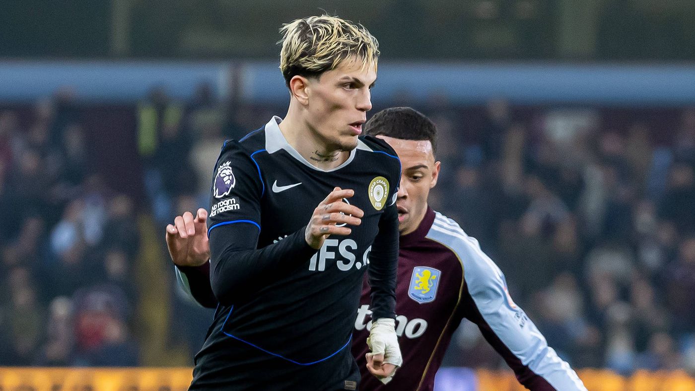 Alejandro Garnacho negociando su salida del Manchester United al Aston Villa