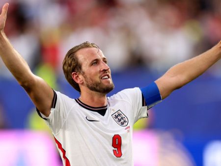 Kane, el GOAT inglés según Hurst: el capitán que reescribe la historia antes de la semifinal del Mundial 2026 - hero
