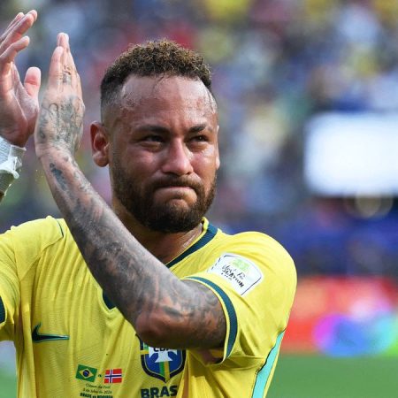 El padre de Neymar le suplica que no se retire: \u201CNey, sigue jugando al fútbol, por favor\u201D