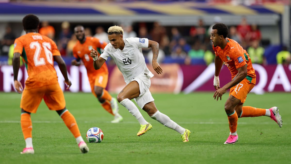 Ødegaard y Nusa durante un partido de Noruega en el Mundial 2026