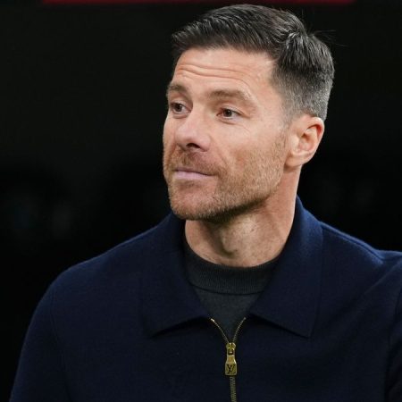 Xabi Alonso inicia la era Chelsea: “Vendr\u00E1n cosas buenas si estamos juntos”