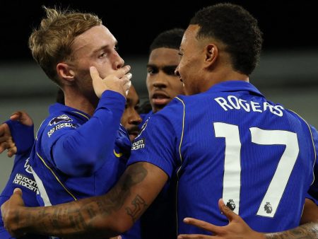 Por qué el Chelsea de Xabi Alonso No Podrá Ganar el Título Teniendo a Palmer, Joao Pedro y Rogers como Ataque