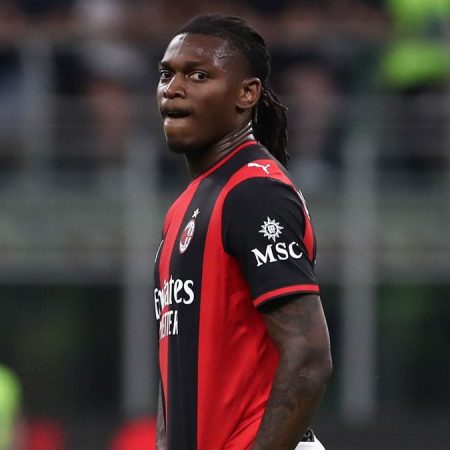 Galatasaray ofrece 35 millones por Rafael Leao: el Milan rechaza la oferta