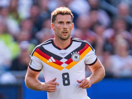 Leon Goretzka Inicia Negociaciones con el Aston Villa Tras Quedar Libre del Bayern Munich