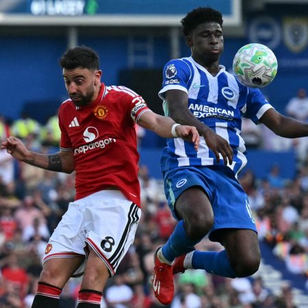 Manchester United Cierra Acuerdo por £70M con Carlos Baleba: el Camerunés Viaja para Chequeo Médico