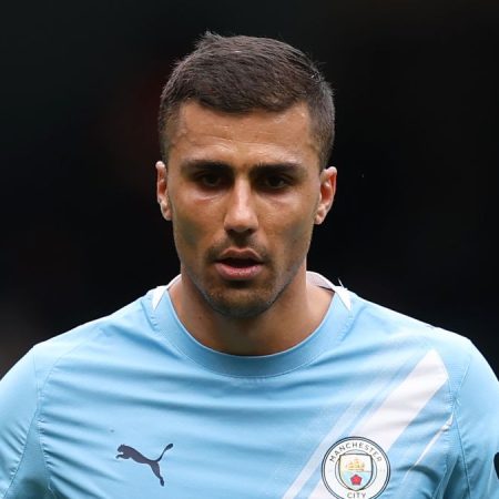 Escenario impactante: el fichaje de Rodri al Real Madrid pone en problemas a una estrella del Barcelona