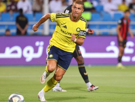 Postecoglou le Demuestra a Cristiano Ronaldo Quién Manda: Sustitución al Medio Tiempo y Remontada del Al-Nassr