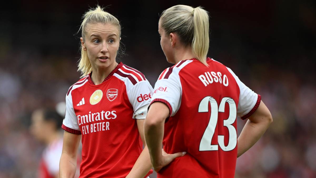 Alessia Russo del Arsenal femenil durante un partido de la WSL