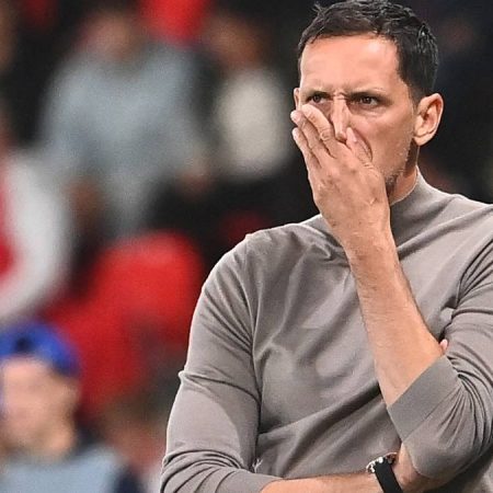 Toppmöller fuera del RC Lens tras solo 6 partidos: el despido de su asistente detonó la ruptura