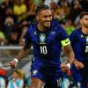 Brasil sufre pero gana 4-2 a Australia: Raphinha y Vinicius brillan, la defensa preocupa