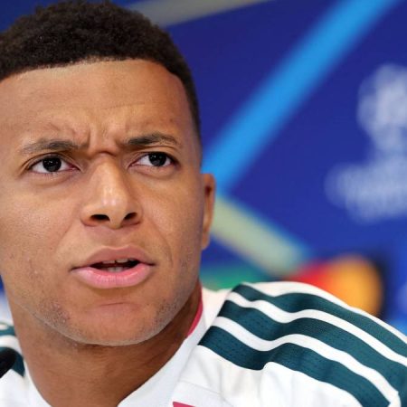 “Cada quien tiene su opinión”: Mbappé responde a quienes lo llaman “solo goleador”